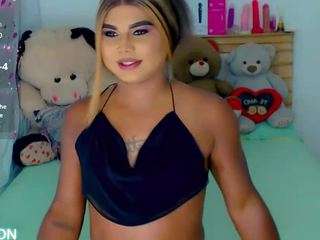 sara-brownn Sex Cam Show