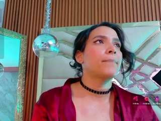 Sexyladyandhot live webcam show