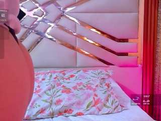 Sexyladyandhot live webcam show