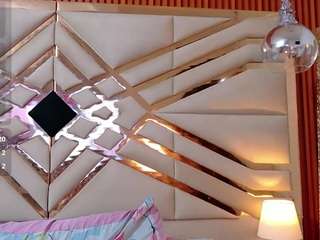 Sexyladyandhot live cam preview