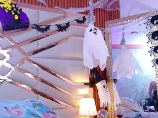 sluttyandmature