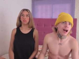 rosariio1 Live Webcam on CamSoda