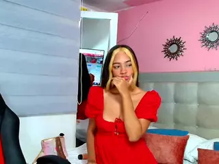 rosariio1's Live Sex Cam Show