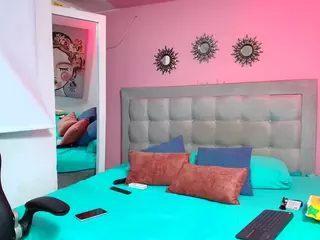 rosariio1's Live Sex Cam Show