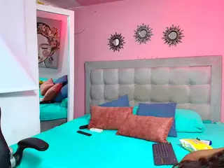 rosariio1's Live Sex Cam Show