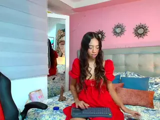 rosariio1's Live Sex Cam Show