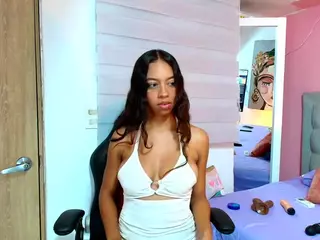 rosariio1's Live Sex Cam Show