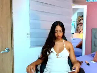rosariio1's Live Sex Cam Show