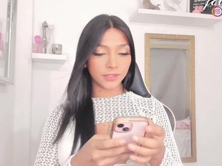 sarahernandez1 webcam