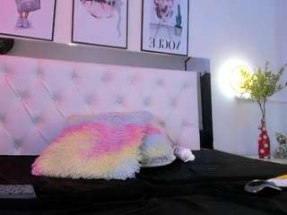 corachandler Live Webcam on CamSoda