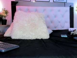 corachandler Live Webcam on CamSoda