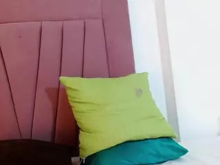 Kataleya-Monet's Live Sex Cam Show