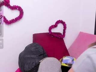 giia39 Live Webcam on CamSoda