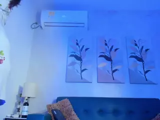 jocelyn-santana's Live Sex Cam Show