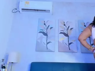 jocelyn-santana's Live Sex Cam Show