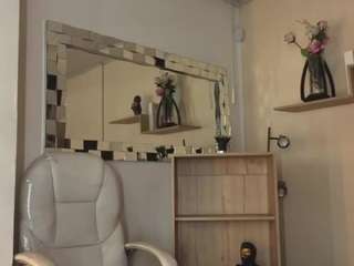 saray-reyes webcam model