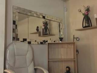 saray-reyes webcam model