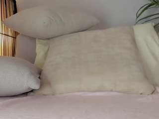 swt-skinny Live Webcam on CamSoda