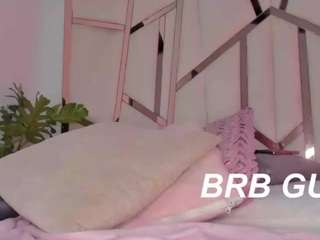 swt-skinny live webcam show