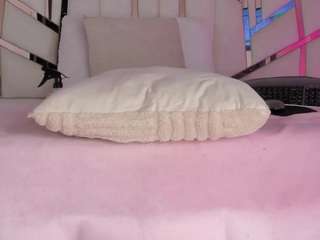 swt-skinny live webcam show