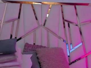 swt-skinny live cam preview