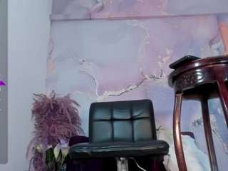 valeriaqueents Live Webcam on CamSoda