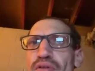 dannyiseasy Sex Cam Show