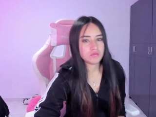 isa-diamond Live Webcam on CamSoda