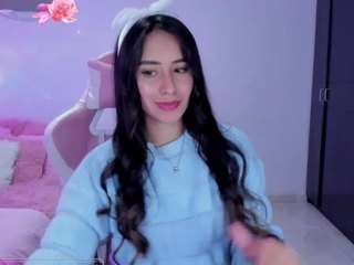 isa-diamond Blonde live webcam