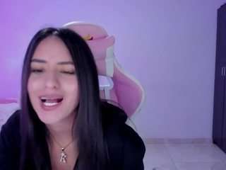 isa-diamond Live Webcam on CamSoda