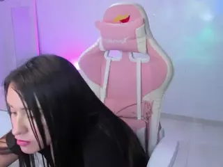 Isa-Diamond's Live Sex Cam Show