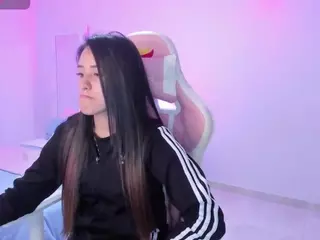 Isa-Diamond's Live Sex Cam Show