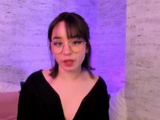 lilou-albrecht Live Webcam on CamSoda