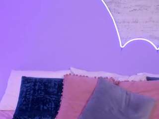 lilou-albrecht Live Webcam on CamSoda