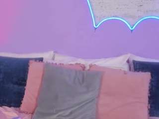 lilou-albrecht chat room