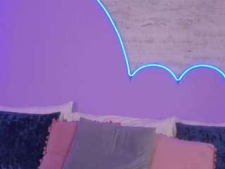  lilou-albrecht chat room
