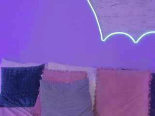  lilou-albrecht chat room