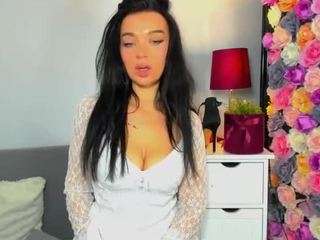 oliviatemptation Live Webcam on CamSoda