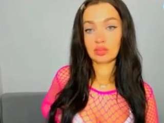 le modèle oliviatemptation est en webcam porno dans un show sur le site camsoda, il possède les tags suivants: amateur,blue eyes,tattoos,skinny,no smoking,nipple piercings,milf,middle-aged,foot-fetish,erotic-dance,drinking,dirty-talk,dildo-or-vibrator,curvy,cowgirl,cock-rating,body-massage,big tits,brown hair,milf