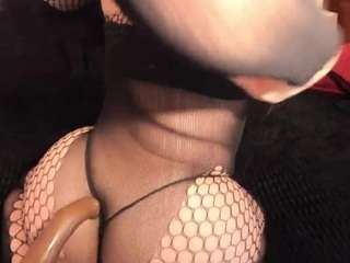 Live webcam model rhondavines on Soda Cams