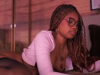 ariafoster Live Webcam on CamSoda