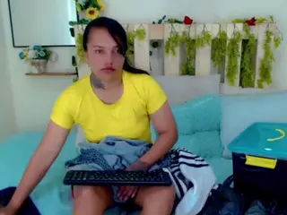 IsabellaMichel's Live Sex Cam Show