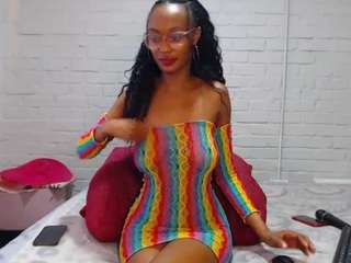 sexybellaa22 from CamSoda