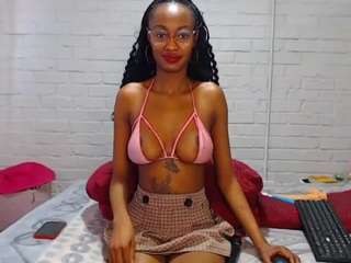 sexybellaa22 webcam