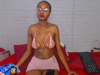 sexybellaa22 webcam