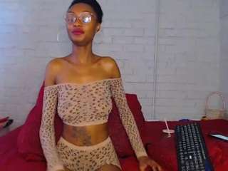 sexybellaa22 webcam