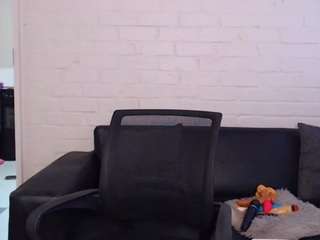 Prinklepeaches5521 live webcam show