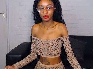 sexybellaa22