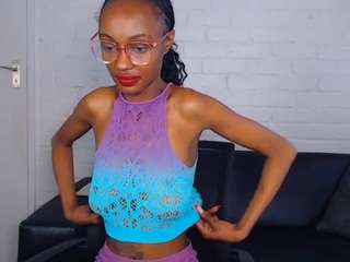 Prinklepeaches5521