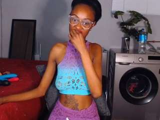 Prinklepeaches5521